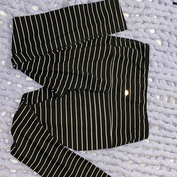 Leggings - Picture 1 of 2